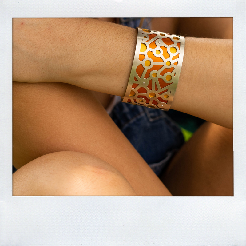 ATOMS CUFF TWO-TONE MEDIUM