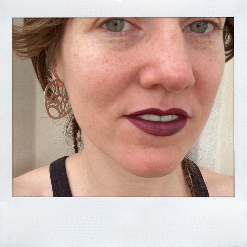 SIDE EARRINGS - HOLLYWOOD REGENCY