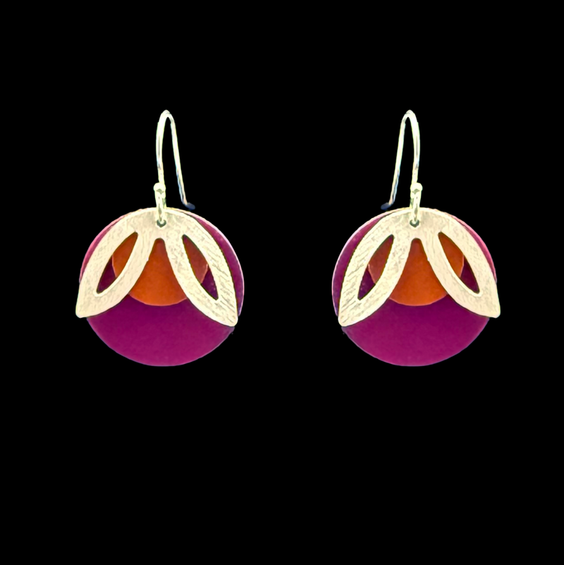 BERRY EARRINGS - .75"
