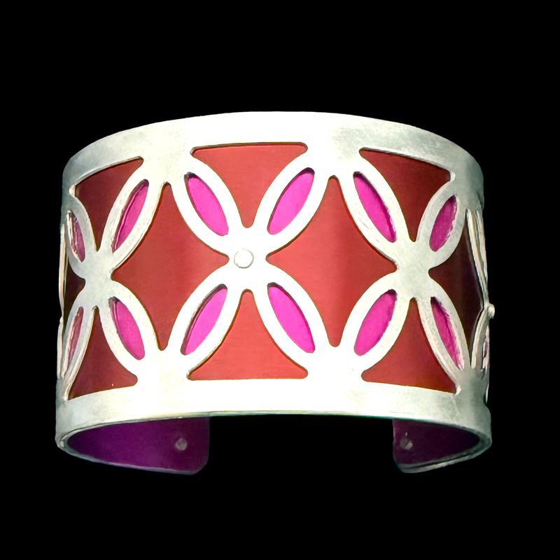 BUTTERFLY CUFF TWO-TONE MEDIUM