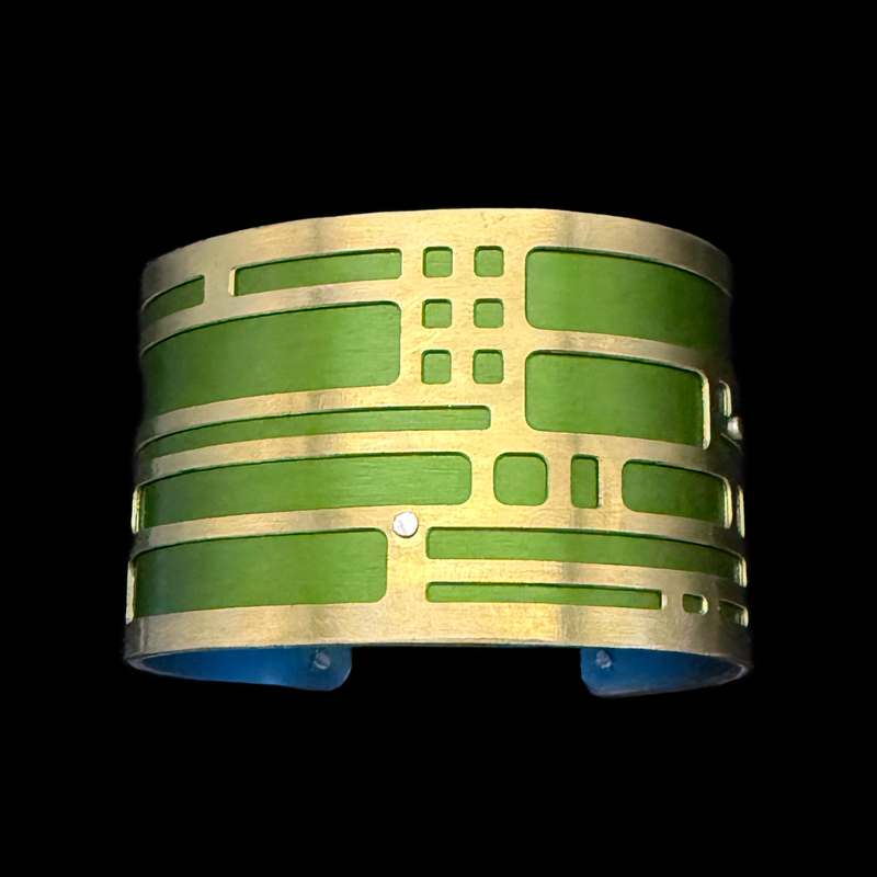 CHICAGO CUFF MEDIUM BRASS