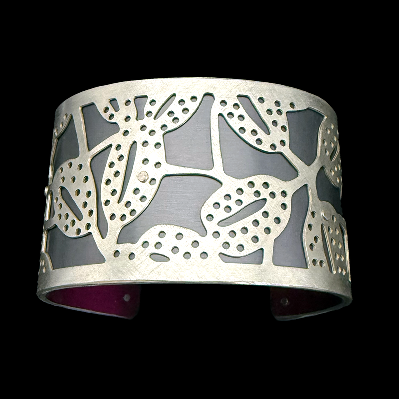 COFFEE BEAN CUFF MEDIUM