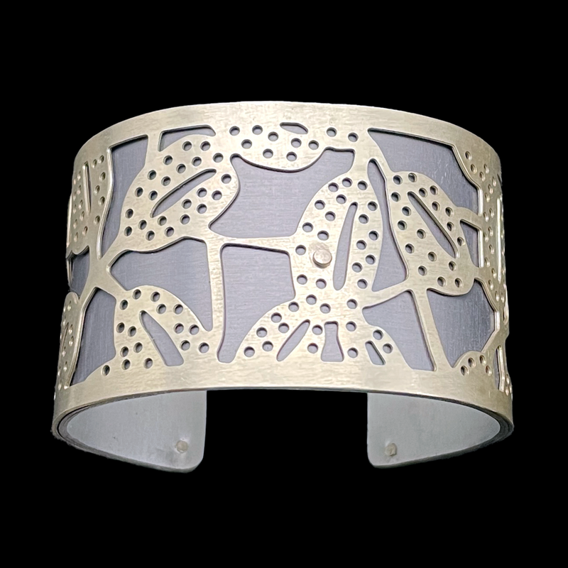 COFFEE BEAN CUFF MEDIUM