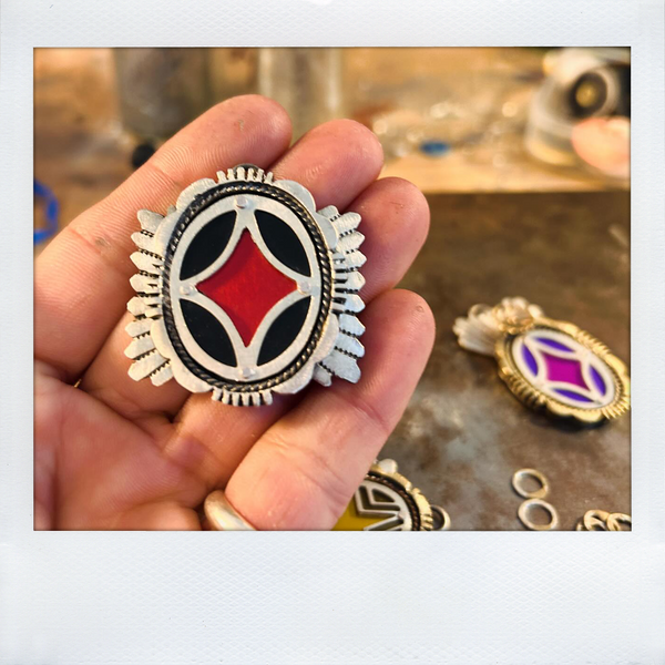 KOLUS BINGO NECKLACE
