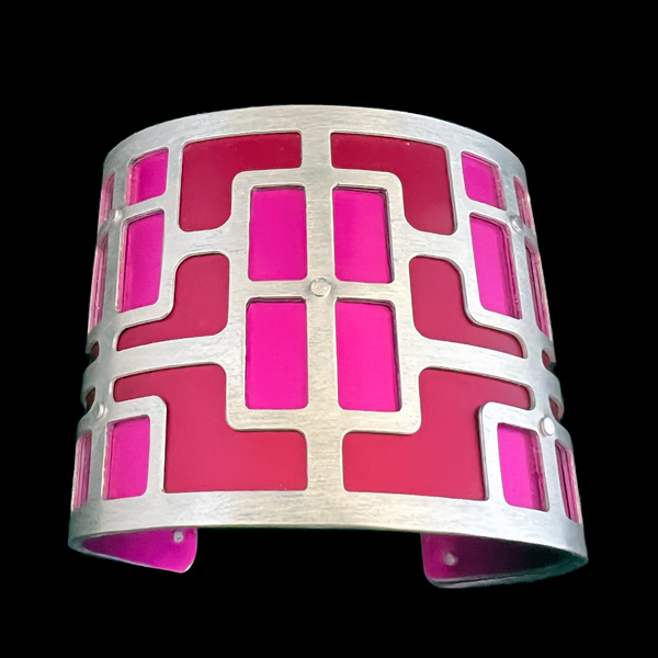 Large Two Tone Mondo Mid Century Cuff