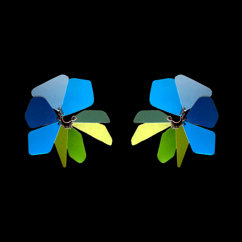 CONFETTI BLOOM EARRINGS - SHORT