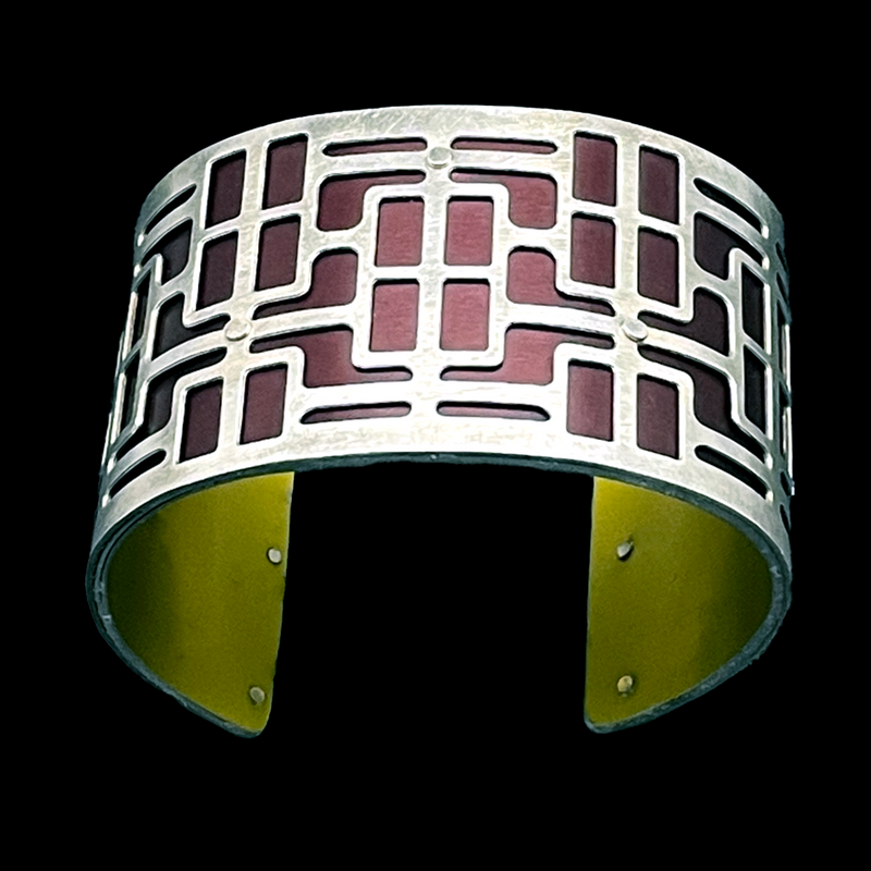 MID-CENTURY CUFF MEDIUM