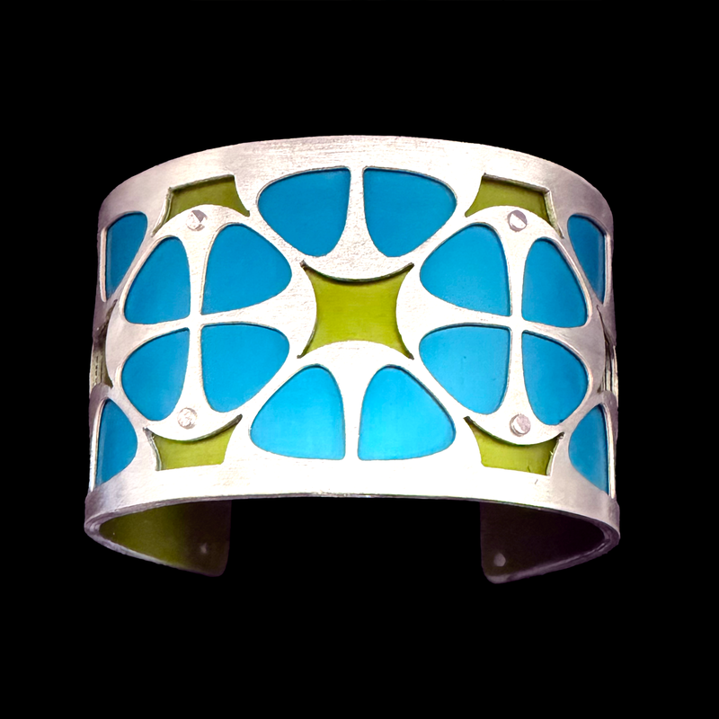 VIOLET CUFF TWO-TONE MEDIUM