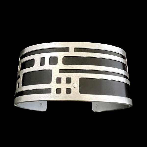 Small Chicago Cuff