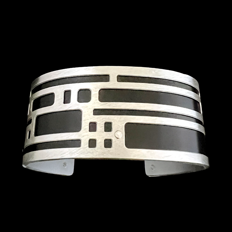 Small Chicago Cuff
