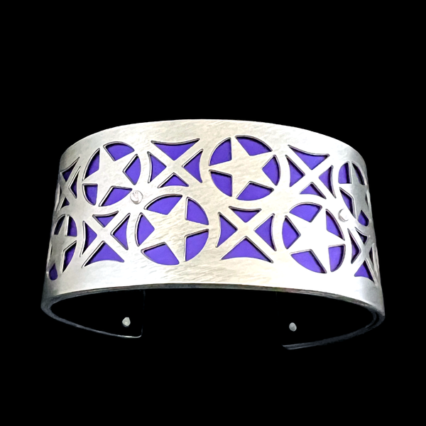 Small Tiny Star Cuff