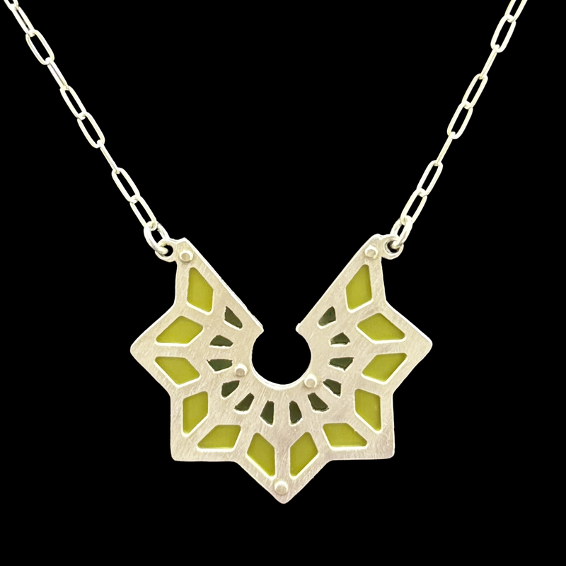 SPIKED SPEAR NECKLACE