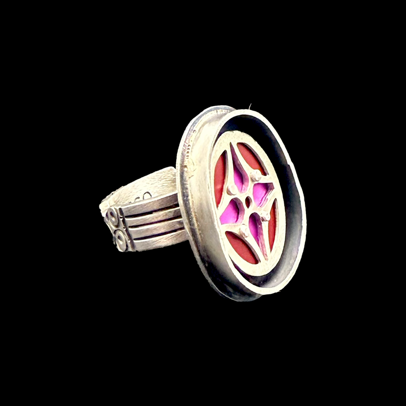 SHADOW BOX RING