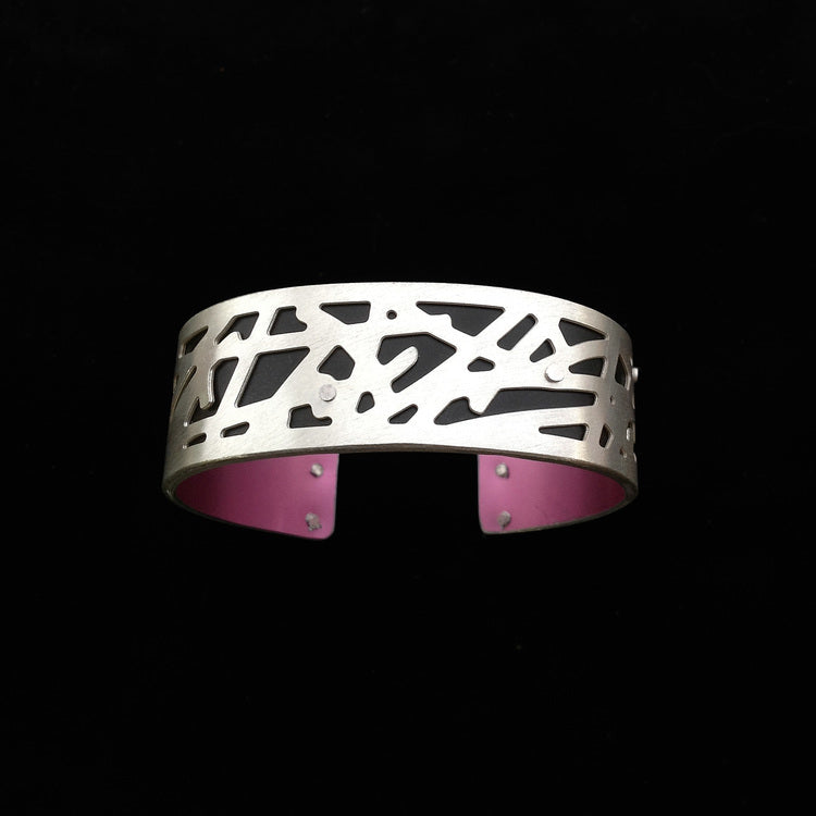 BROKEN LINES CUFF EXTRA SMALL