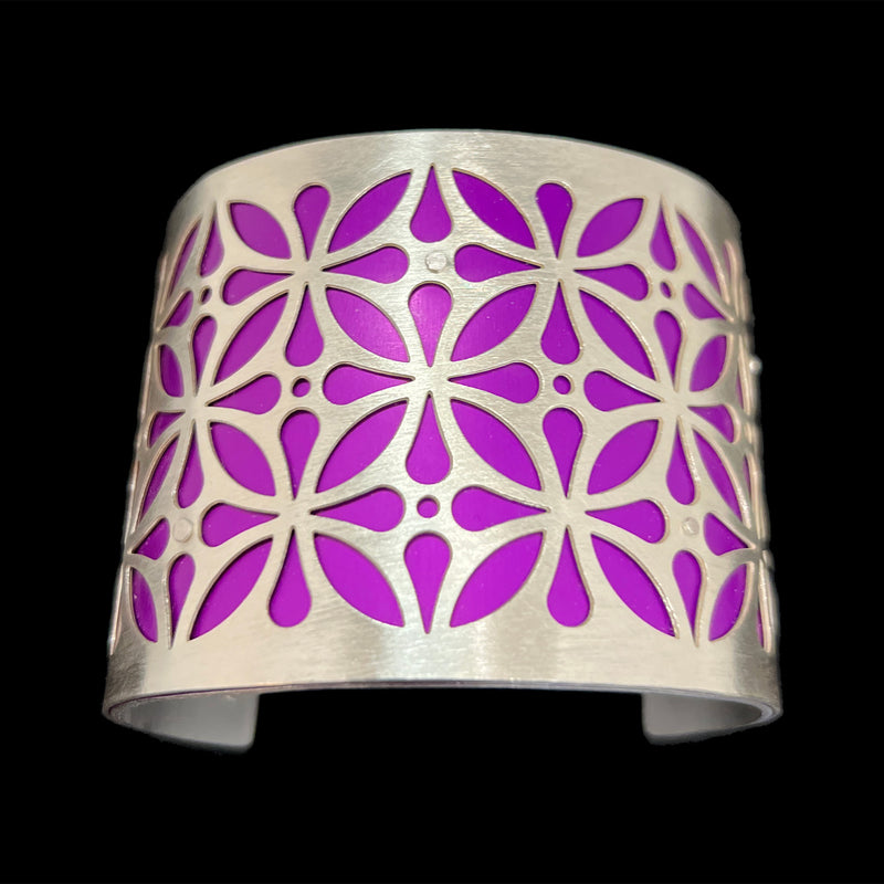 Large Teardrop Flower Cuff