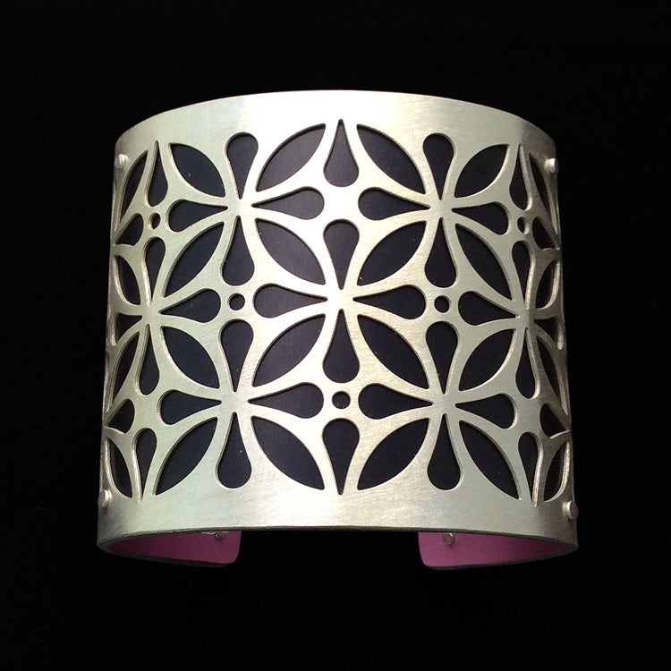 Large Teardrop Flower Cuff