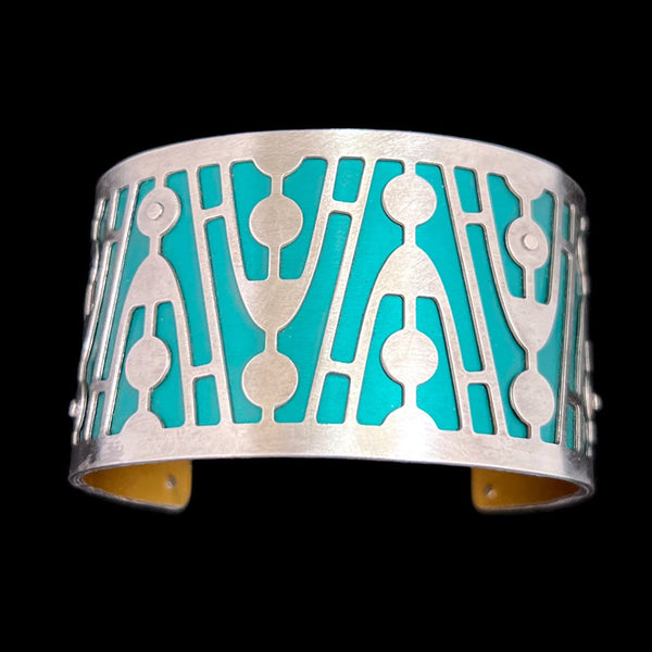Medium Jetson Cuff