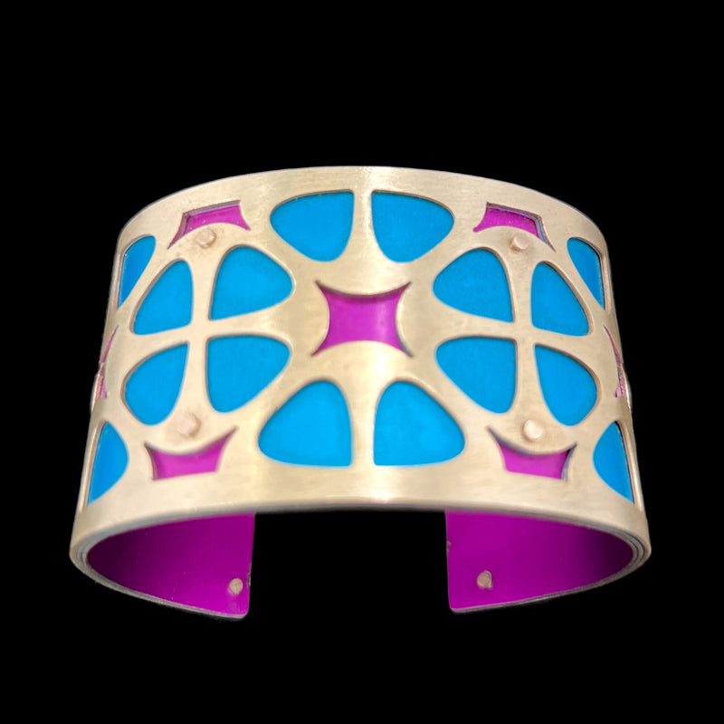 VIOLET CUFF TWO-TONE MEDIUM