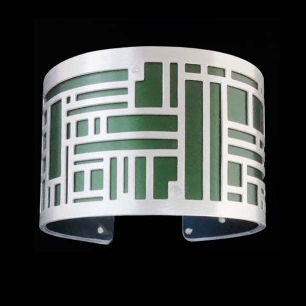 LLOYD CUFF MEDIUM