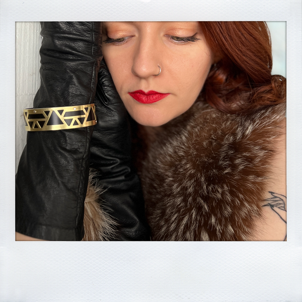 BRASS Mountain Triangle Cuff XS