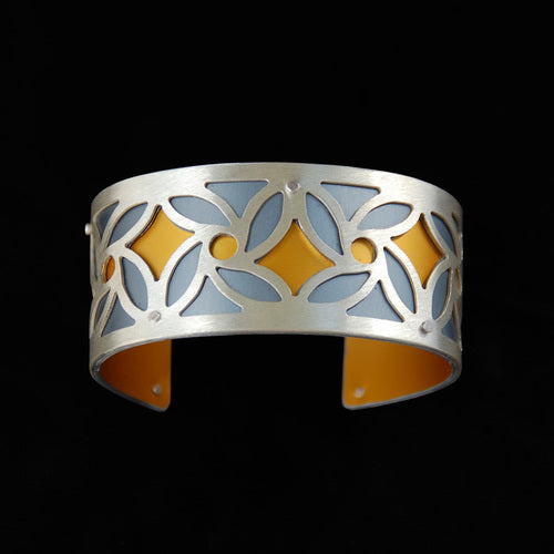 PINWHEEL CUFF TWO-TONE SMALL